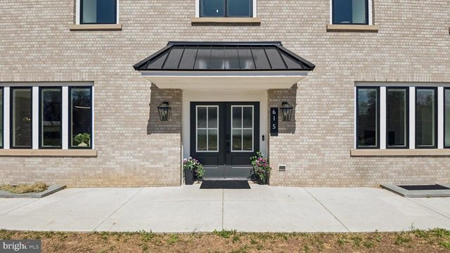 615 E MT. PLEASANT, Philadelphia, PA 19119