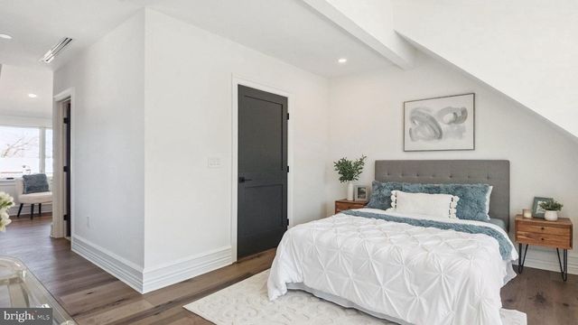 615 E MT. PLEASANT, Philadelphia, PA 19119