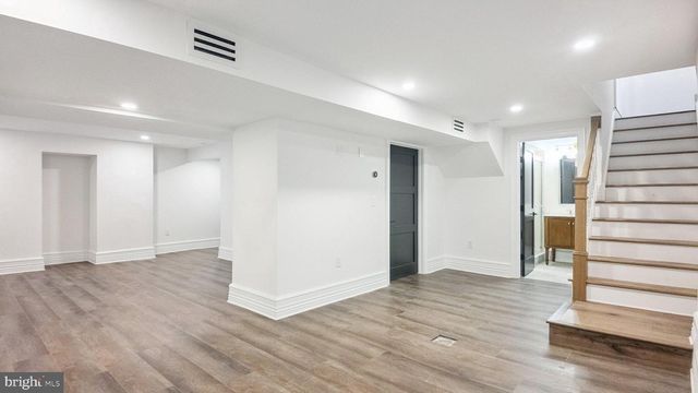 615 E MT. PLEASANT, Philadelphia, PA 19119