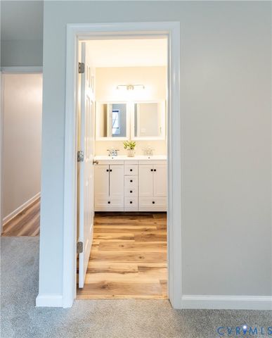 344 Hurt St, Petersburg, VA 23803