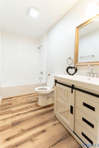 344 Hurt St, Petersburg, VA 23803