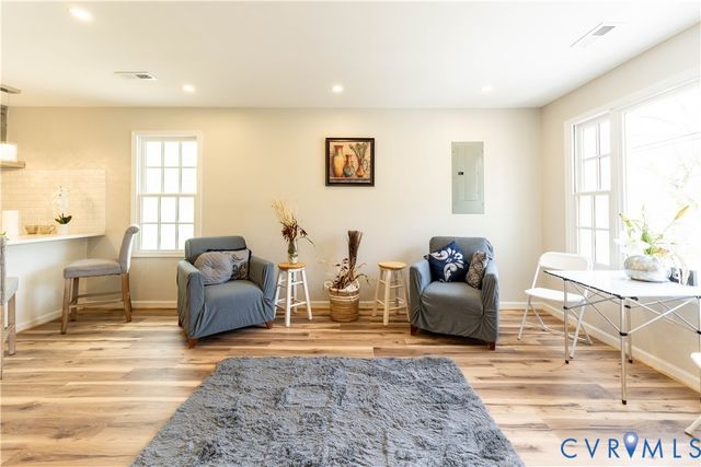 344 Hurt St, Petersburg, VA 23803