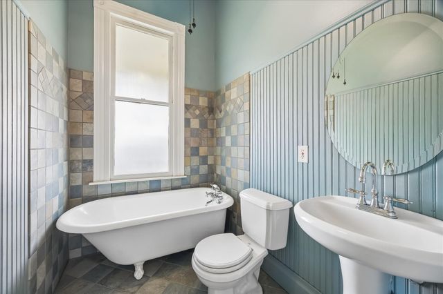 1846 Arlington Street, Houston, TX 77008