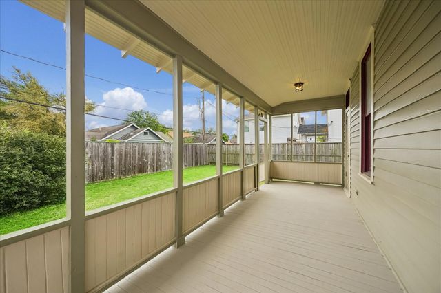 1846 Arlington Street, Houston, TX 77008