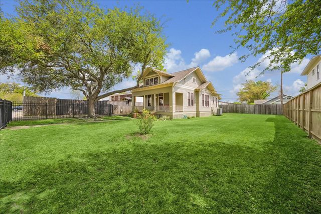 1846 Arlington Street, Houston, TX 77008