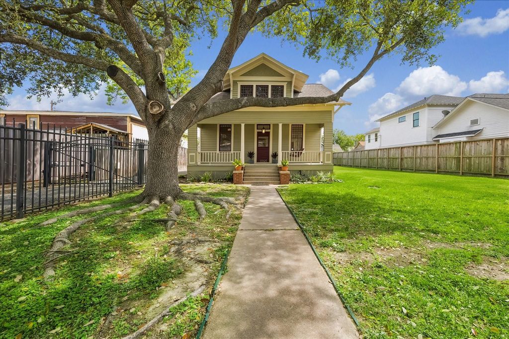 1846 Arlington Street, Houston, TX 77008
