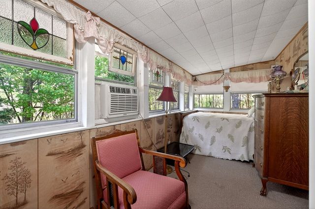 1932 Holly Creek Rd, Celina, TN 38551