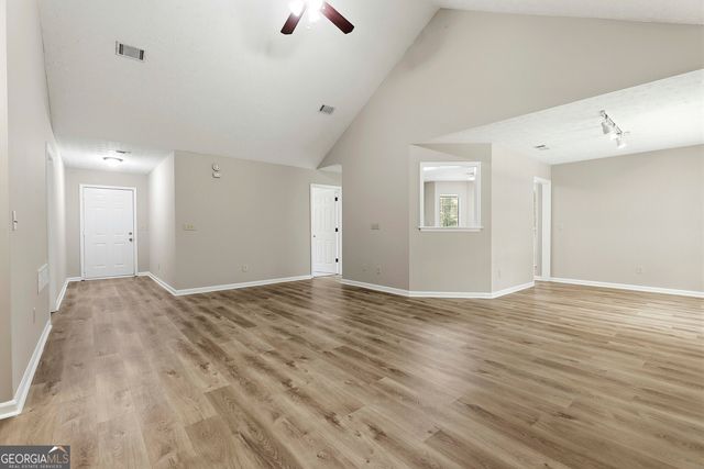 518 Longwood Lane, Peachtree City, GA 30269