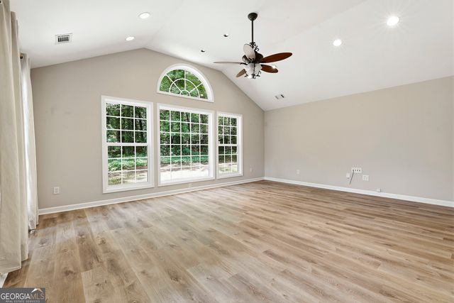 518 Longwood Lane, Peachtree City, GA 30269