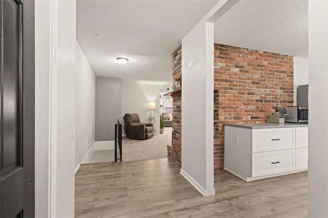 7235 Wallace Avenue, Kansas City, MO 64133