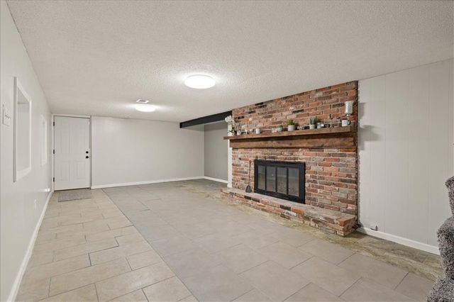 7235 Wallace Avenue, Kansas City, MO 64133