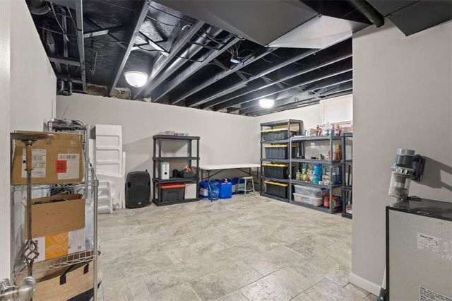 7235 Wallace Avenue, Kansas City, MO 64133