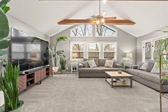 7235 Wallace Avenue, Kansas City, MO 64133