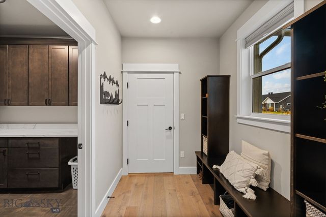 2019 E Silver Circle, Belgrade, MT 59714