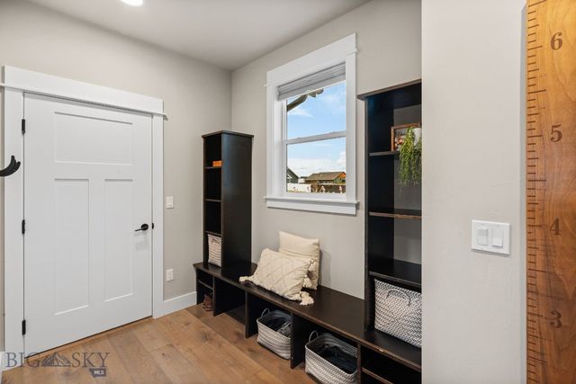 2019 E Silver Circle, Belgrade, MT 59714