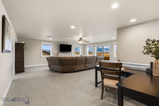 2019 E Silver Circle, Belgrade, MT 59714