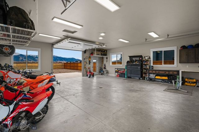 2019 E Silver Circle, Belgrade, MT 59714