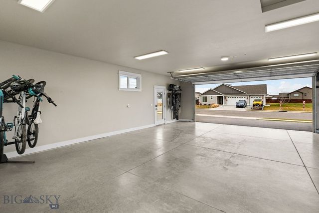 2019 E Silver Circle, Belgrade, MT 59714