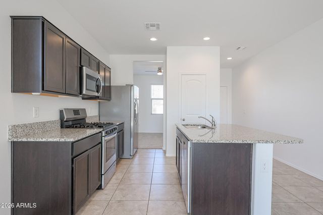 30933 W COLUMBUS Avenue, Buckeye, AZ 85396