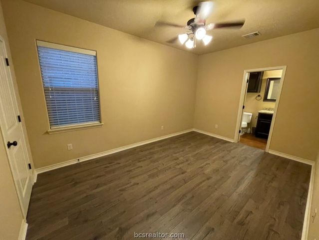 410 Baby Bear Drive, College Station, TX 77845