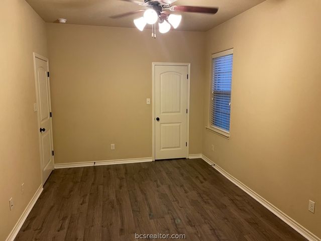 410 Baby Bear Drive, College Station, TX 77845