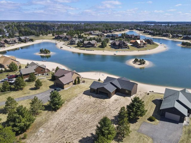 N8118 15th Avenue, New Lisbon, WI 53950