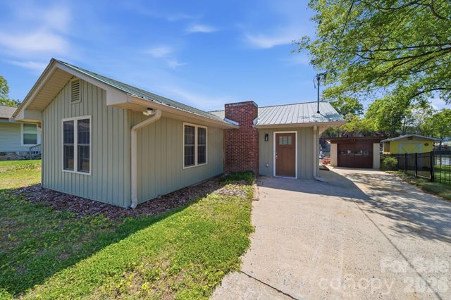 243 Shore Lane, Lexington, NC 27292