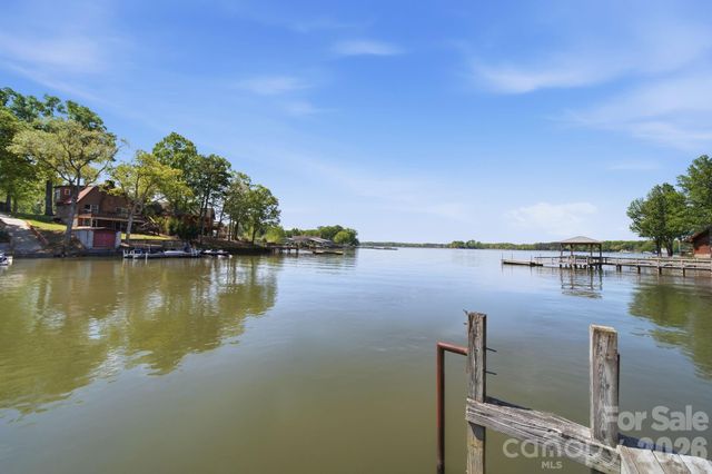 243 Shore Lane, Lexington, NC 27292