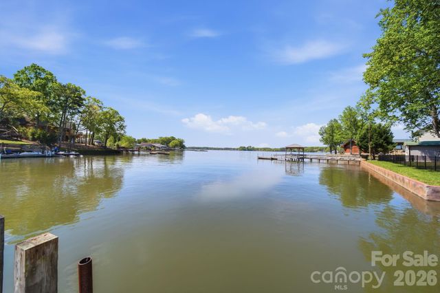 243 Shore Lane, Lexington, NC 27292