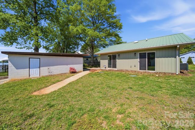 243 Shore Lane, Lexington, NC 27292