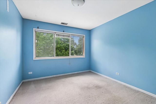 441 Park Ridge Lane G, Aurora, IL 60504
