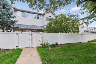 441 Park Ridge Lane G, Aurora, IL 60504