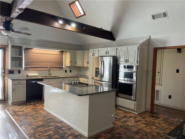 125 DOGWOOD Pass, Woodworth, LA 71485