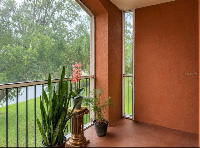 5572 METROWEST BLVD 203, Orlando, FL 32811
