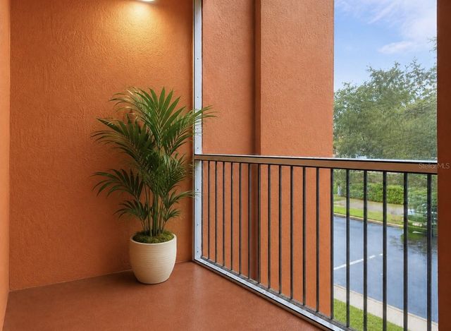 5572 METROWEST BLVD 203, Orlando, FL 32811