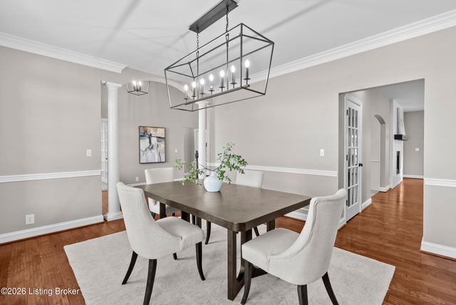 10240 Saddle Pointe Dr, Louisville, KY 40291