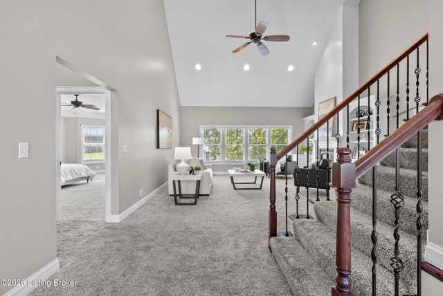 10240 Saddle Pointe Dr, Louisville, KY 40291