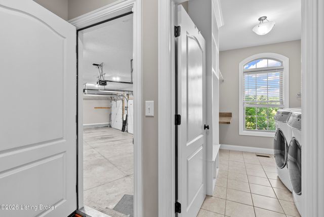 10240 Saddle Pointe Dr, Louisville, KY 40291