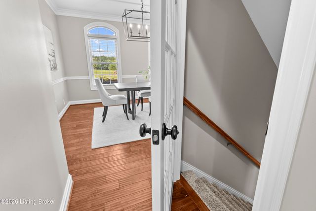 10240 Saddle Pointe Dr, Louisville, KY 40291