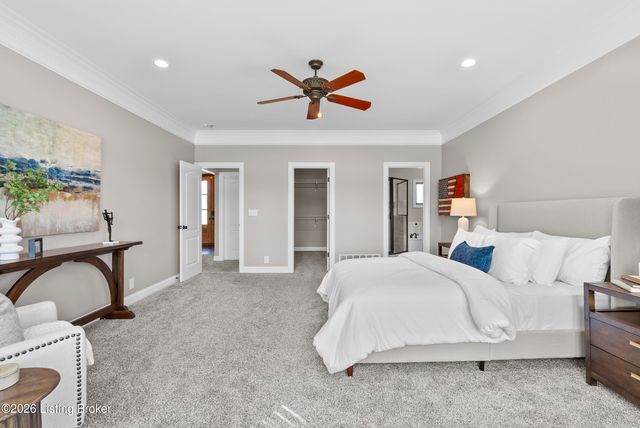 10240 Saddle Pointe Dr, Louisville, KY 40291