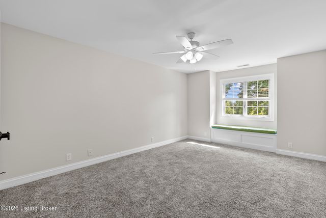 10240 Saddle Pointe Dr, Louisville, KY 40291