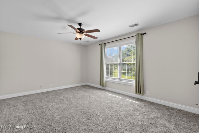 10240 Saddle Pointe Dr, Louisville, KY 40291