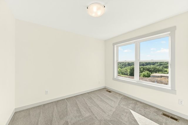 3435 Stonehedge Drive NE, Rochester, MN 55906
