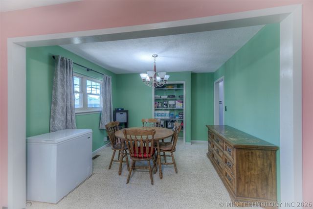 10107 E 22nd Place, Tulsa, OK 74129