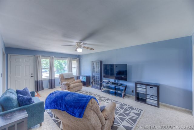 10107 E 22nd Place, Tulsa, OK 74129