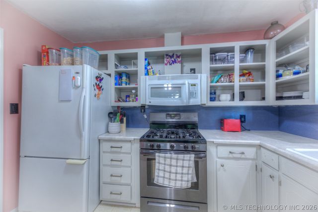 10107 E 22nd Place, Tulsa, OK 74129