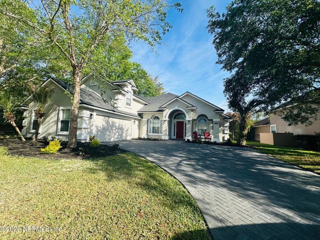 1816 CREEKWOOD Lane, Fleming Island, FL 32003