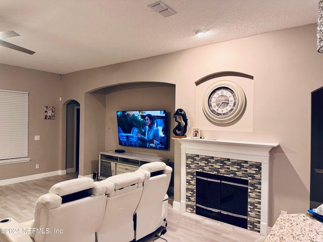 1816 CREEKWOOD Lane, Fleming Island, FL 32003