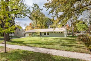 1307 Beechwood Drive, Ann Arbor, MI 48103
