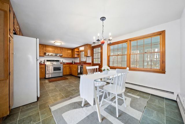 64 Lake Street, Salem, NH 03079